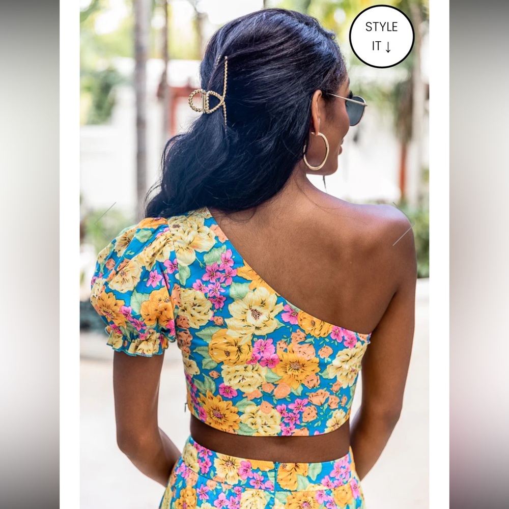 Pink Lily Floral One-Shoulder Maxi Dress - Picture 2 of 2